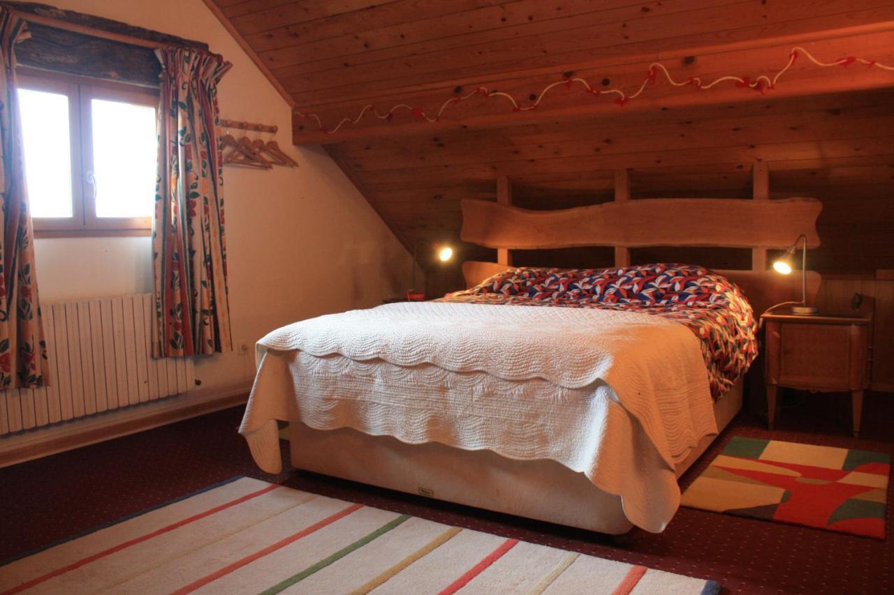 La Clairiere Du Moulin Bed & Breakfast Lepin-le-Lac Exterior photo
