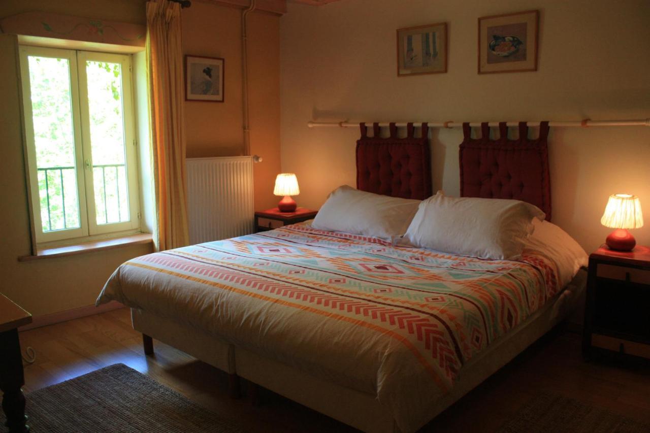 La Clairiere Du Moulin Bed & Breakfast Lepin-le-Lac Exterior photo